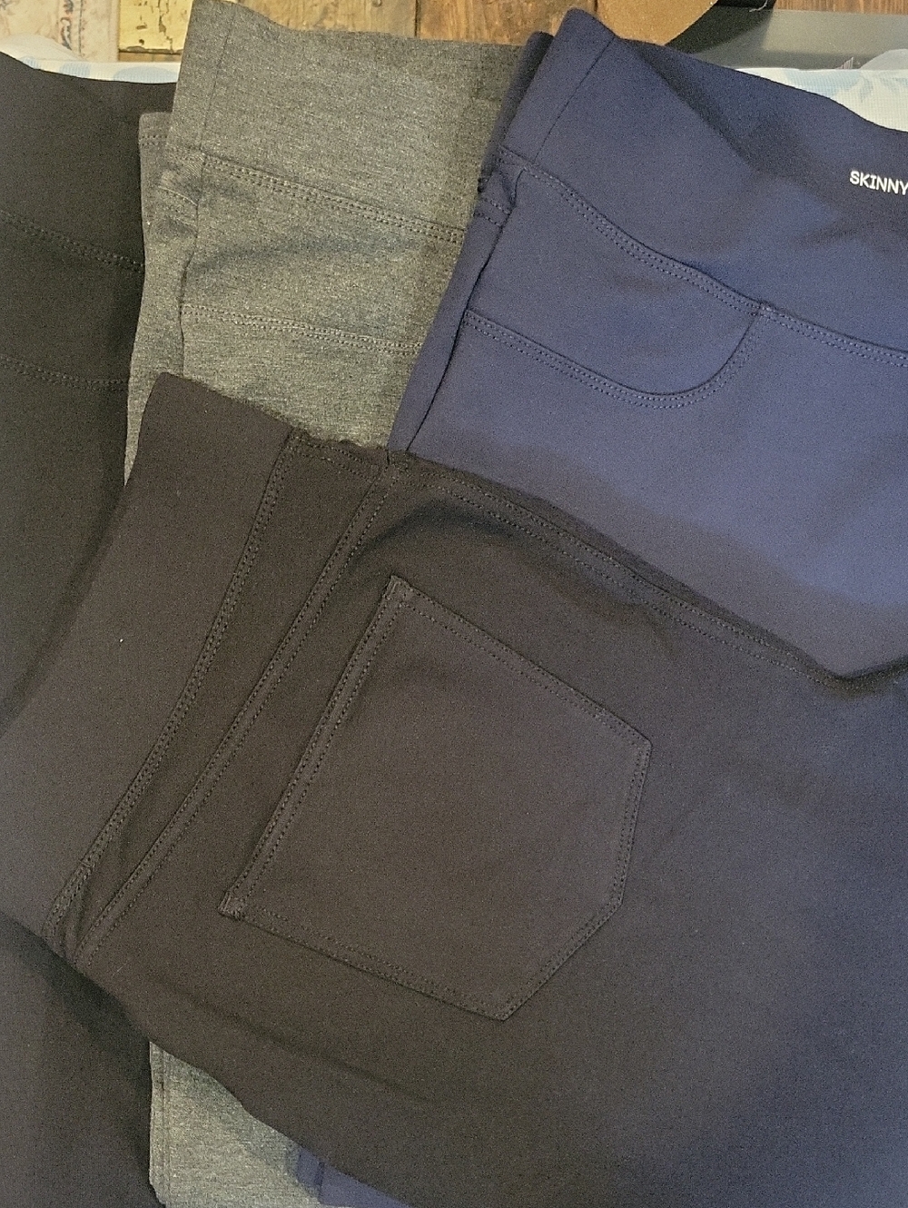 St. John's Bay Skinny Ponte Leggings Pants 4 Pair